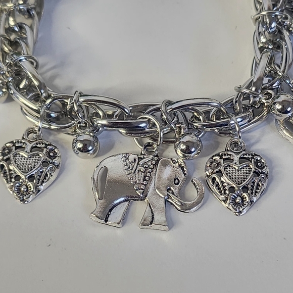 Silver Chain Elephant and Heart Charm Bracelet - Picture 5 of 9
